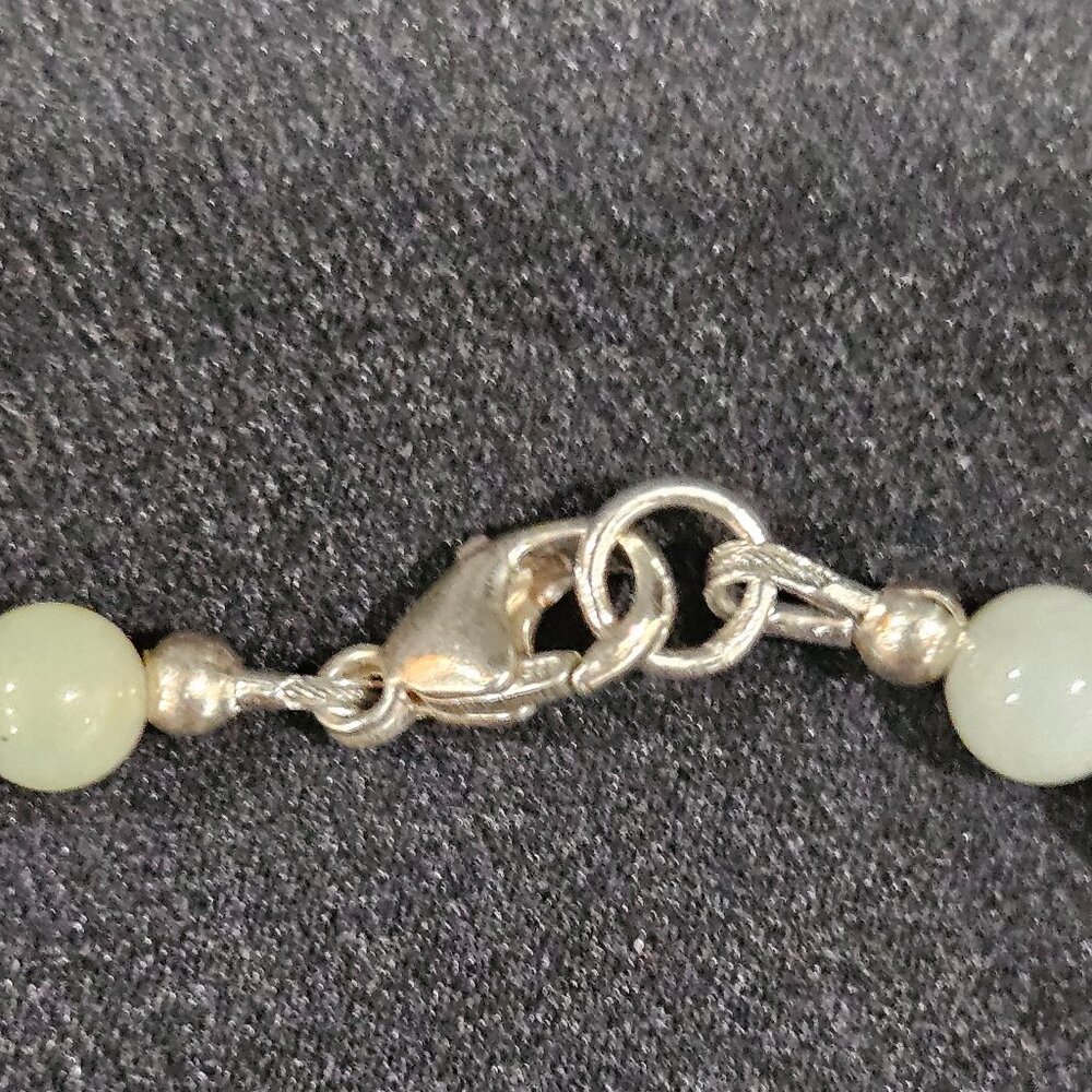 Handcrafted Artisan Rose Quartz Jade with Carved Jade Pendant Necklace - Picture 6 of 6